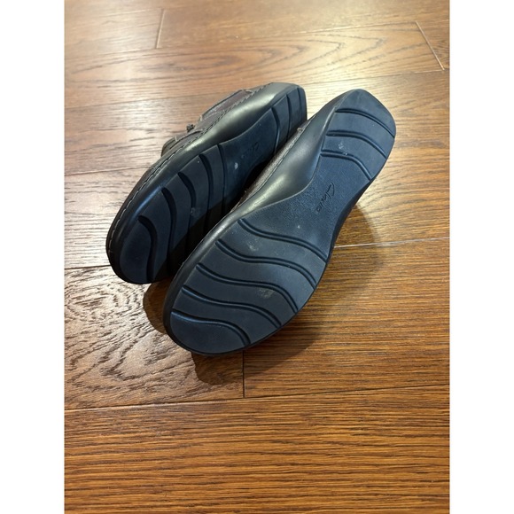 Clarks Shoes Women's 8M Brown Tumbled Leather Cora Giny Zip Up Comfort Loafer - Picture 6 of 6